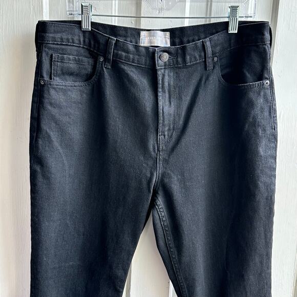 Everlane The Way High Jean Straight Leg Raw Hem in Black - Picture 3 of 8